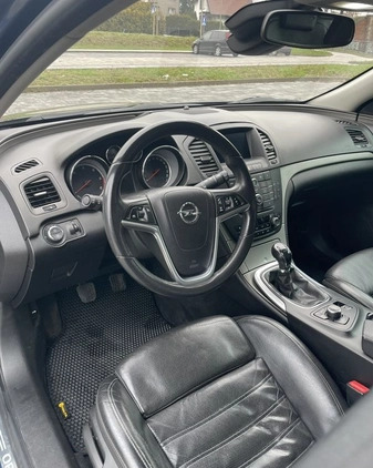 Opel Insignia cena 18000 przebieg: 330770, rok produkcji 2010 z Świdnica małe 154